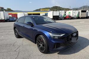 Audi Q8 Sport Quattro 55 TFSI 340CV full optional