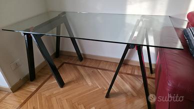 Scrivania "Gaetano" design Gae Aulenti per Zanotta
