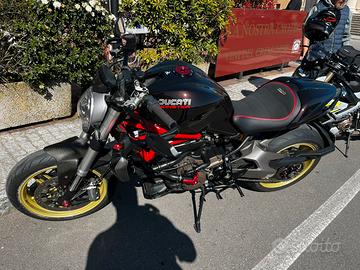Ducati monster 1200 -2016