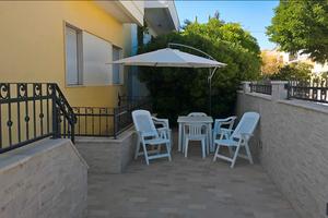 Villini frontespiaggia via piitagora a pescoluse