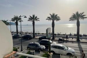 Appartamento fronte mare