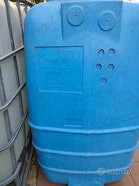 contenitore per acqua 