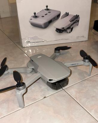 Drone DJI MINI 2 SE usato pack “Fly more combo”
