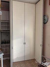 Ante a pacchetto scorrevoli bianche