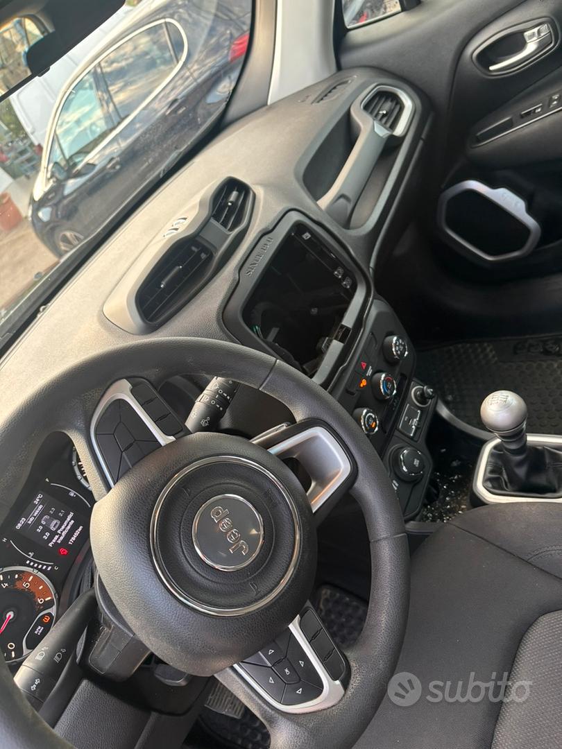 Jeep Renegade 2018 photo 4