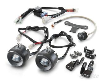 95814910044C1 - FARETTI AGGIUNTIVI KTM 390 ADVENTU