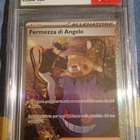 carta Pokémon ultra rara 