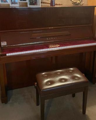 Pianoforte verticale Kawai