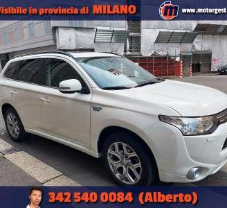 Mitsubishi Outlander phev 2.0 Instyle Diamond 4wd