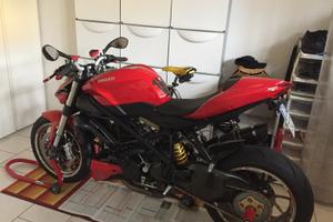 Ducati Streetfighter 848 - 2012
