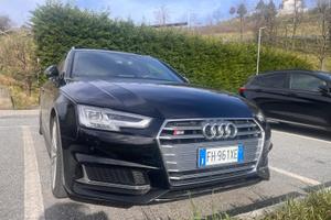 AUDI S4 3.0 TFSI V6, 354CV