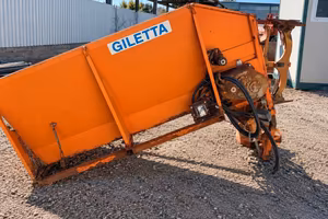 SPARGISALE GILETTA - ATTREZZATURA PER SGOMBERO NEV
