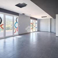 MAGAZZINO A LUZZI