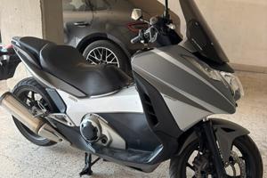 Honda integra 750 cc 3400 trattabili