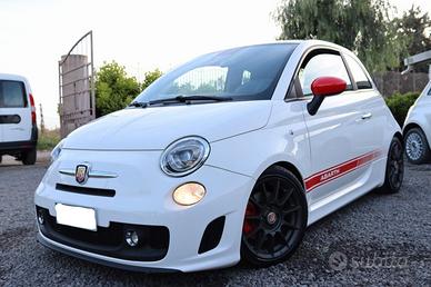 Fiat 500 ABARTH 1.4 TURBO con tetto panoramico