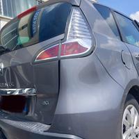 Scenic 1.5 dci 81kw cambio automatico 120000km