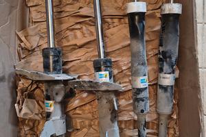 ASSETTO RIBASSATO KIT MOLLE + AMMORTIZZATORI