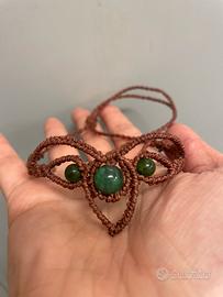 Collana macramè con giada verde
