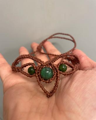Collana macramè con giada verde