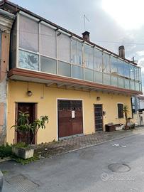 Casa singola di circa 240mq