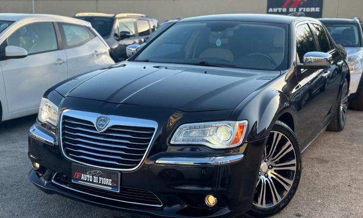 Lancia Thema 3.0 V6 Multijet 239 CV Executive IPER