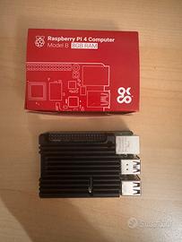 Raspberry Pi 4 - 8GB RAM con case dissipatore