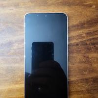 Samsung  S 22 PLUS 