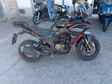 voge valico 300 usata