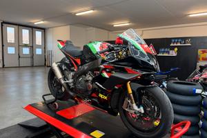 Aprilia RSV4 Factory APX ACQUISIZIONE DATI