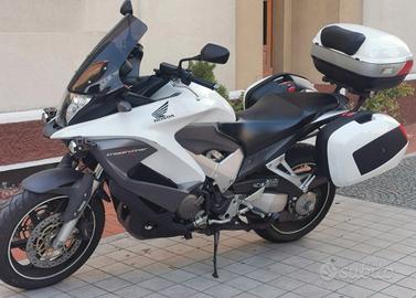 Honda vfr800x crossrunner 2012