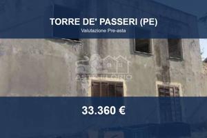 Immobile in asta di 265 m² con più di 5 locali a T