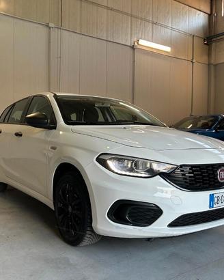 Fiat Tipo 1.3 Mjt S&S SW Strada 95CV 2020