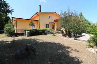 VILLA SINGOLA A CAMPOBASSO