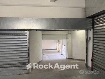 GARAGE - BOX VIA STURLA
