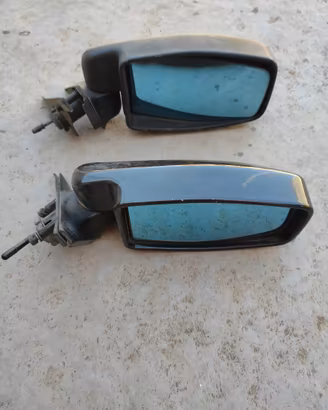 Due specchietti Alfa Romeo 33 lato passeggero