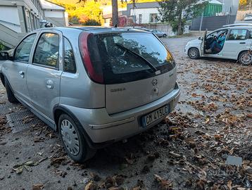 Opel corsa 1.3 turbo diesel