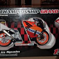 honda rcv211v valentino rossi 1/6