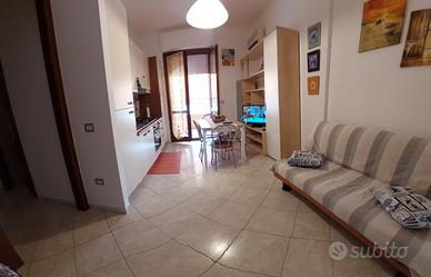 Bilocale a 200 mt dal mare
