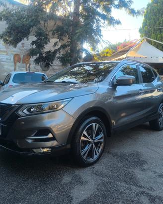 Nissan Qashqai 1.5 dCi N-Connecta