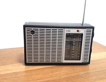 Radio Mivar R561 anno 82/83 Amanti/collezionisti
