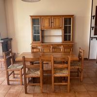 Tavolo e madia da cucina