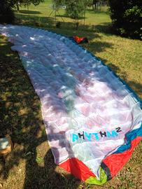 parapendio libero/ paramotore