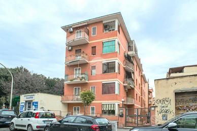 3 LOCALI A ROMA
