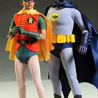 HOT TOYS BATMAN E ROBIN 1966