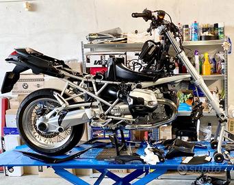 Bmw 1200r r 1200 r classic incidentata