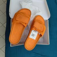 ADIDAS X PHARRELL WILLIAMS BOOST SLIDE CHANCLETAS