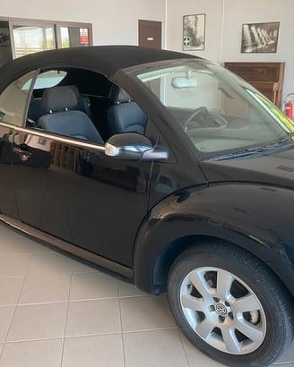 Volkswagen New Beetle 1.6 Cabrio