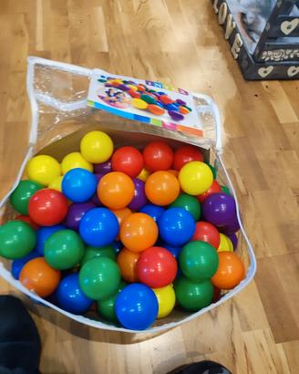 100 palline colorate