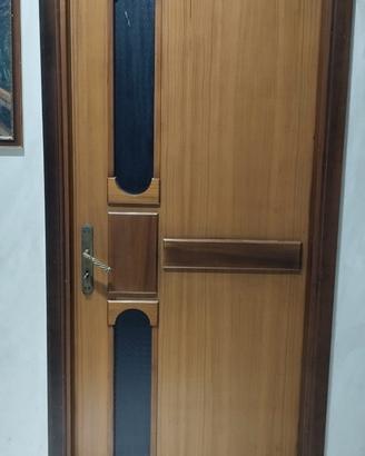 Porta a battente per interni