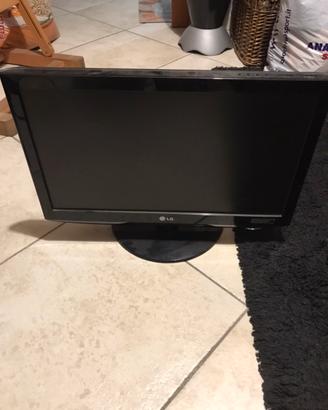 Tv LG 22LH2000